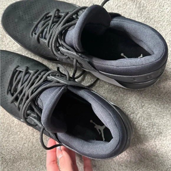 Jordan Men's Black and White Sneakers- SIZE:10 - Picture 7 of 10